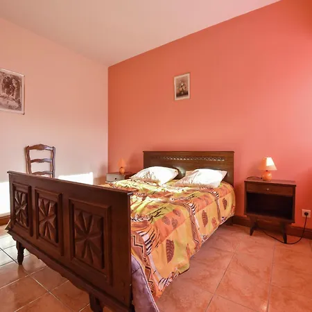 Semesterbostad Holiday Home With Private Garden *
