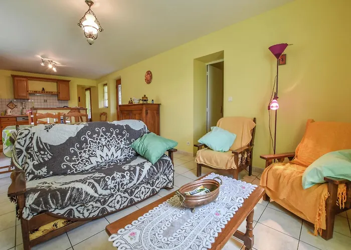 Tatil Evi With Private Garden Cazals (Lot)