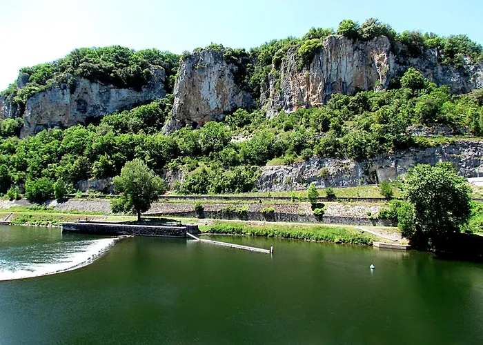 With Private Garden * Cazals (Lot)