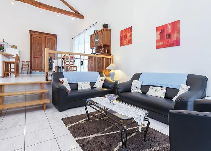 With Private Garden Feriehus *